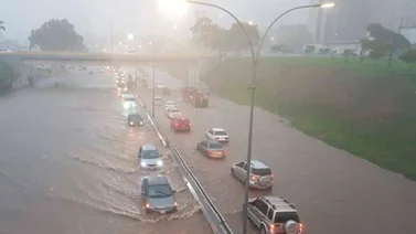 Así quedó la Autopista Gran Cacique Guaicaipuro tras las lluvias de este jueves 21 de septiembre (+Video)