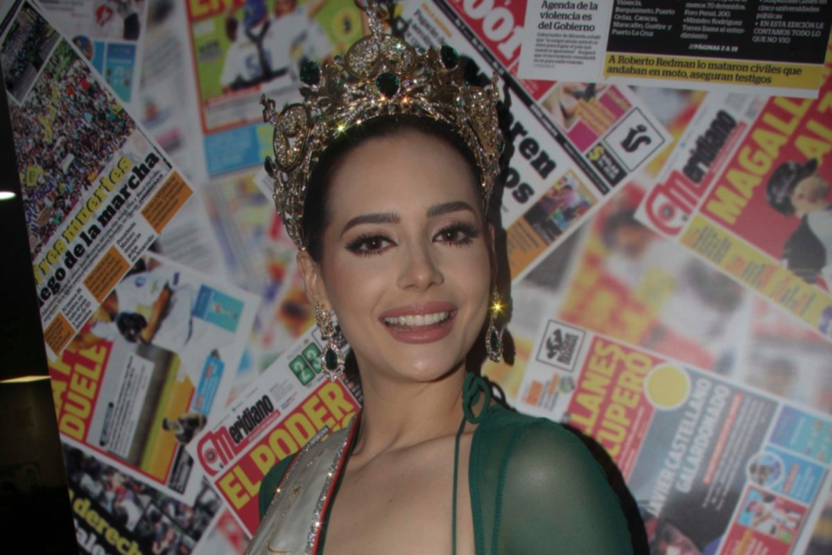 María Fernanda Beltrán Figueroa: Mexican Beauty Queen Shines In Miss ...