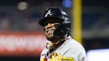 MLB: ¡Histórico! Ronald Acuña Jr. consigue el 40-40 con este vuelacercas (+Video)