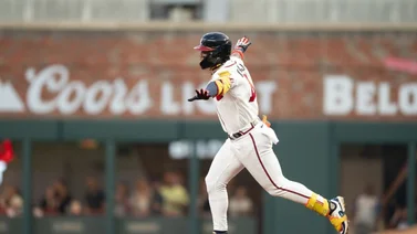 MLB: ¡Contundente! Cuadrangular 40 de Ronald Acuña y su impresionante velocidad de salida (+Video)