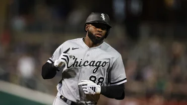 MLB: Luis Robert Jr. le dio la victoria a los Medias Blancas con oportuno vuelacercas (+Video)