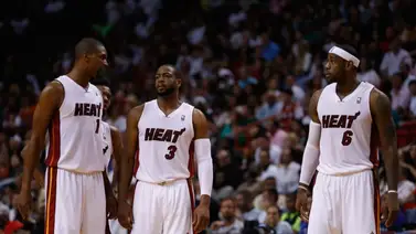 NBA: ¡Revelada la historia! Mira cómo Wade convenció a LeBron de unirse a Miami Heat (+Video) NBA: ¡Revelada la historia! Mira cómo Wade convenció a LeBron de unirse a Miami Heat (+Video)