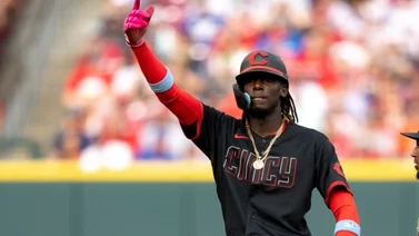 MLB: Rojos buscan el milagro apoyados en este batazo de dominicano Elly De La Cruz