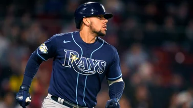 MLB: René Pinto muestra todo su poder ante los Medias Rojas de Boston (+video)