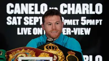 El Canelo lanza advertencia a Charlo antes de la gran pelea (+Video) El Canelo lanza advertencia a Charlo antes de la gran pelea (+Video)