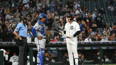 MLB: ¡Imperdible! Salvador Pérez entrevista a Miguel Cabrera antes de su último enfrentamiento en las Mayores (+Video)