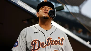 MLB: ¡Para el recuerdo! El día que un fanático de Cleveland sorprendió a Miguel Cabrera (+Video)