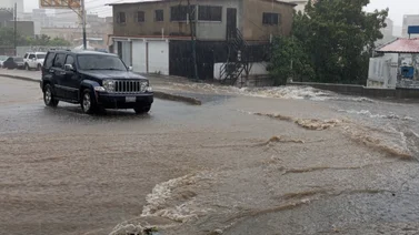 Reportan fuertes lluvias en el oeste de Caracas durante este sábado (+Imágenes)