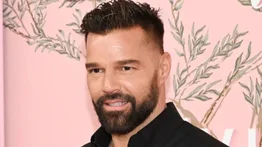 Una nueva foto vincula a Ricky Martin con un apuesto caballero de Onlyfans