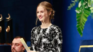 La Princesa Leonor ha comenzado la Escuela Naval Militar y aquí las primeras imágenes con el uniforme