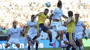 Delantero venezolano vuelve a destacar en Portugal y da razones para ser llamado con la Vinotinto (+Video) Delantero venezolano vuelve a destacar en Portugal y da razones para ser llamado con la Vinotinto (+Video)