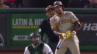 MLB: José Azocar es colocado en asignación por los Padres 