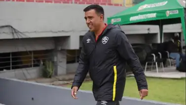 César Farías llegó a un principio de acuerdo para dirigir a este grande de Colombia César Farías llegó a un principio de acuerdo para dirigir a este grande de Colombia