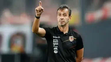 "Bocha" Batista detalló parte del plan de la Vinotinto contra Bolivia en la altura (+Video) "Bocha" Batista detalló parte del plan de la Vinotinto contra Bolivia en la altura (+Video)