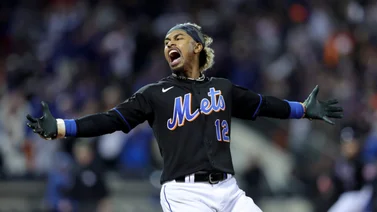 MLB: Mira cómo Francisco Lindor bota el vuelacercas 30 de la campaña (+video)