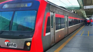Reportan gran incendio en la estación La Rinconada del ferrocarril de los Valles del Tuy (+Video)