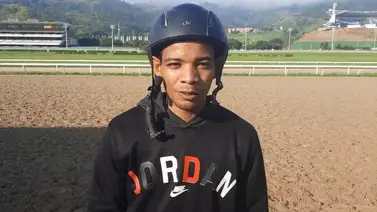 Edgar Guedez dedica victoria a la afición hípica para el 5y6 dominical (+Video) Edgar Guedez dedica victoria a la afición hípica para el 5y6 dominical (+Video)