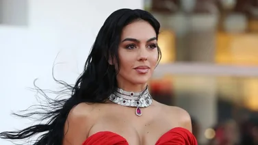 Georgina Rodríguez impacta con su figura y cambios de ropa en el Festival de Venecia