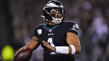 Jalen Hurts vs Jordan Love : ¿Cuál es el QB con los mejores números en la Semana 1 de la NFL Jalen Hurts vs Jordan Love : ¿Cuál es el QB con los mejores números en la Semana 1 de la NFL