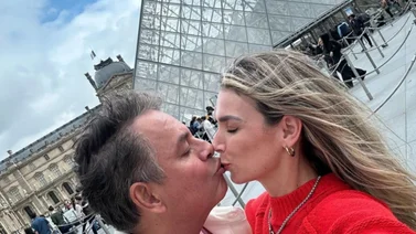 Daniel Sarcos y su pareja viven rato amargo en sus vacaciones por Francia (+Detalles) 