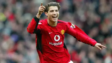 Cristiano Ronaldo revela a qué jugadores admiraba en sus primeros años (+declaraciones) Cristiano Ronaldo revela a qué jugadores admiraba en sus primeros años (+declaraciones)