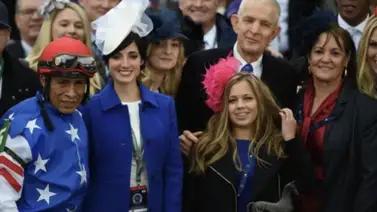 Entrenadora ganadora clásica suspendida indefinidamente recibe autorización para trabajar Entrenadora ganadora clásica suspendida indefinidamente recibe autorización para trabajar