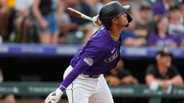 MLB: Ezequiel Tovar suma otro jonrón a sus magníficos números con Colorado (+Video)