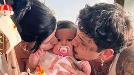 Cazzu y Christian Nodal juntos en el primer cumpleaños de su hija (+Video)