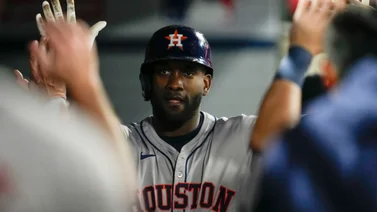 MLB: Yordan Álvarez sigue desplegando su poder a placer con Astros (+video)