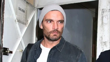 Julián Gil molesto con sus seguidores: "Gente tonta"
