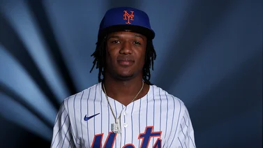 MLB: Luisangel Acuña debuta y reemplaza a Francisco Lindor en los Mets