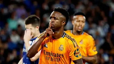 La mala suerte de la Real Sociedad le da la victoria al Real Madrid (Resumen) La mala suerte de la Real Sociedad le da la victoria al Real Madrid (Resumen)