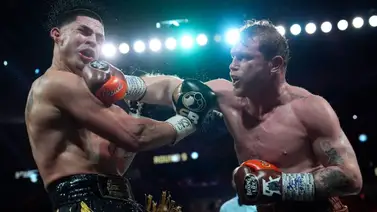 Canelo Álvarez le dio valioso consejo a Edgar Berlanga tras la pelea Canelo Álvarez le dio valioso consejo a Edgar Berlanga tras la pelea