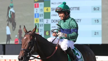 Sammy Camacho con el batacazo del fin de semana en Monmouth Park