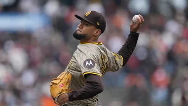 MLB: Robert Suárez domina a los Astros de José Altuve y suma un nuevo salvado (+Video)