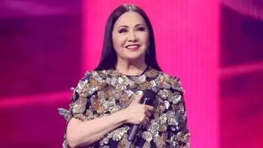 Ana Gabriel “humilla” en pleno concierto a una fanática Ana Gabriel “humilla” en pleno concierto a una fanática