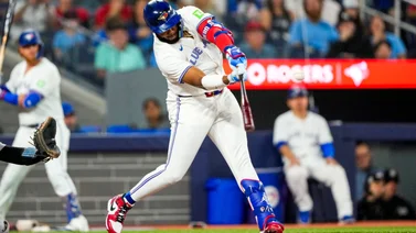 MLB: Vladimir Guerrero Jr. despierta con un soberbio cuadrangular en Arlington (+Video)