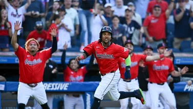 MLB: Guardianes de Cleveland consiguen boleto a postemporada con hit de Andrés Giménez
