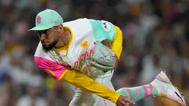 MLB: Robert Suárez sigue con su declive y desaprovecha nuevo salvado (+Video) MLB: Robert Suárez sigue con su declive y desaprovecha nuevo salvado (+Video)