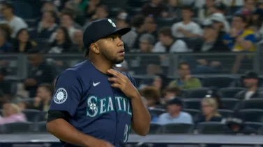 MLB: Eduard Bazardo consigue otro buen relevo y exhibe notables números en septiembre (+video)