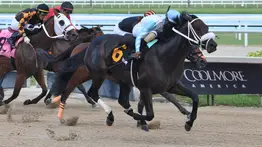 Entrenador venezolano impone nuevo récord en carreras clásicas en Estados Unidos