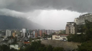 INAMEH: Dos Ondas Tropicales se aproximan a Venezuela (+Detalles)
