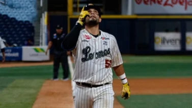 LVBP: ¿Cuánto tiempo estará Eliézer Alfonzo Jr. con Leones del Caracas? Esto dice Juan Carlos Escobar