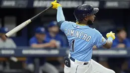 MLB: Mira el inmenso cuadrangular de Junior Caminero en el Fenway Park (+Video)