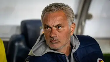 José Mourinho fue castigado por una protesta extraordinaria José Mourinho fue castigado por una protesta extraordinaria