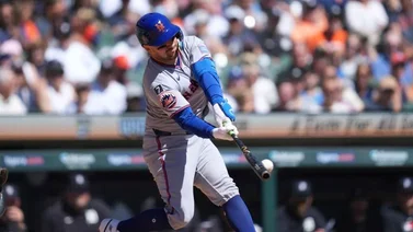 Luis Torrens gana terreno en la receptoría de los Mets con increíbles registros (+video)