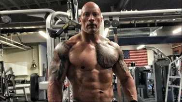 Dwayne Johnson es tendencia por impresionante cambio físico ¡Increíble Roca!  
