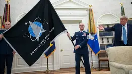 Trump anuncia el traslado del Comando Espacial a esta ciudad 