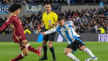 La Vinotinto sufre dura derrota ante Argentina y pone el foco en Colombia (Resumen) La Vinotinto sufre dura derrota ante Argentina y pone el foco en Colombia (Resumen)