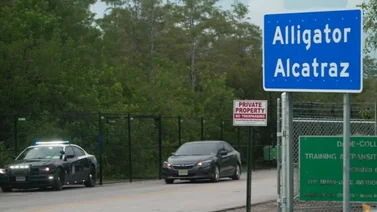 Alligator Alcatraz: El centro de detención migratoria sostiene su operación tras decisión judicial